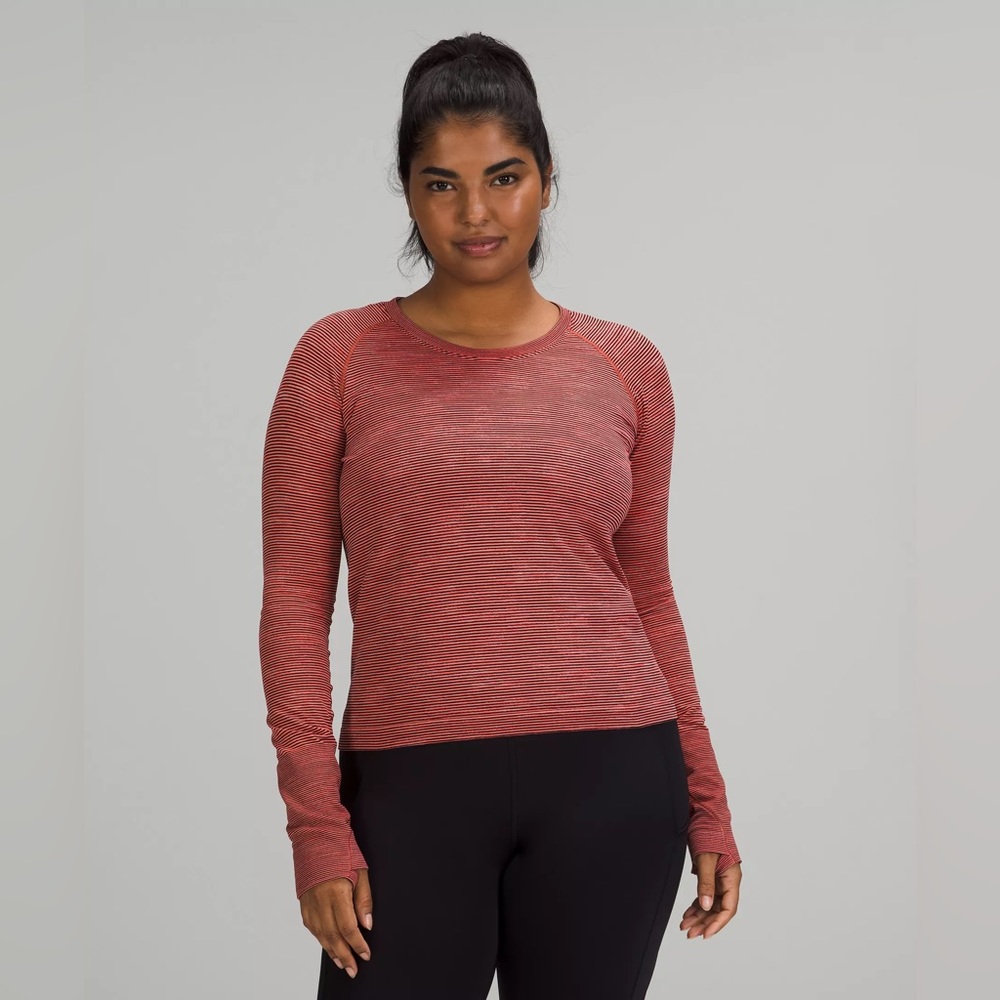 Lululemon race length swiftly tech size 4 red